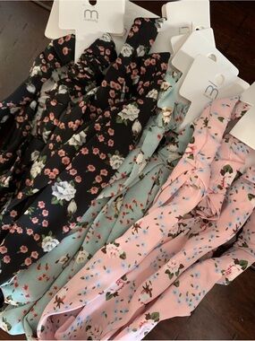 Floral Headwrap - White or Blush